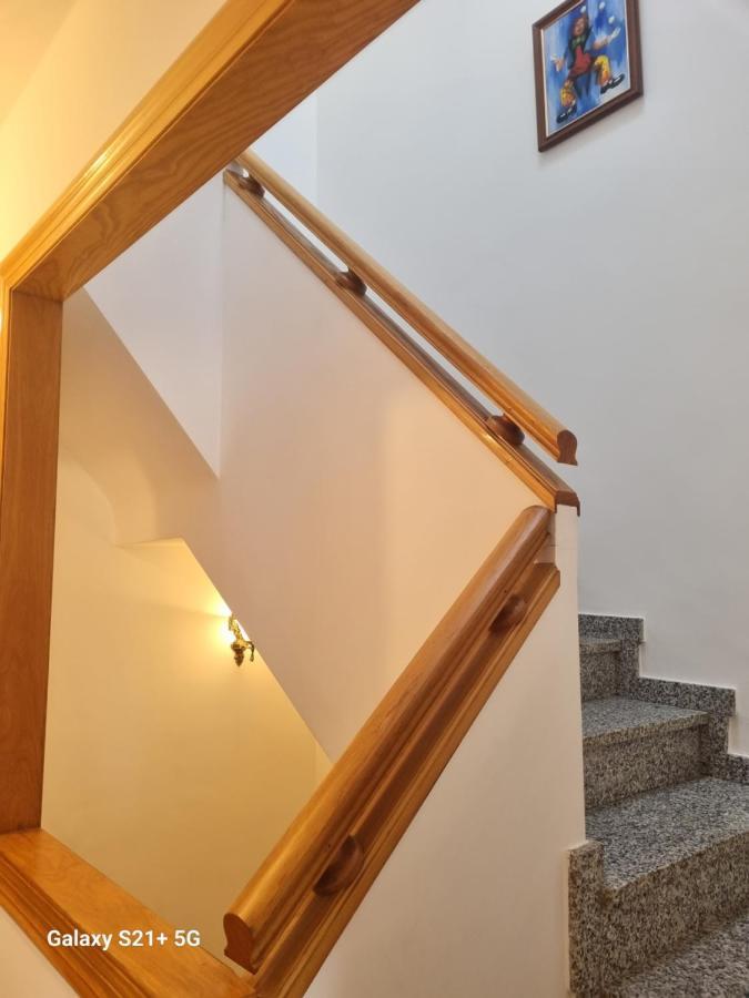 Апартаменты Triplex Corral Эль-Грове Экстерьер фото